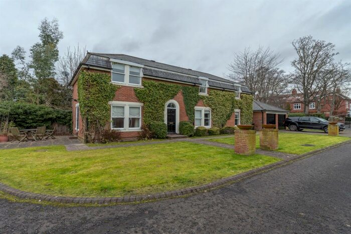 4 Bedroom Detached House To Rent In Jesmond Park Mews, Jesmond, Newcastle Upon Tyne, NE7