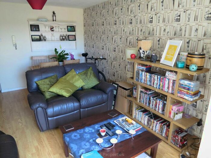 2 Bedroom Apartment To Rent In Wellington Road, Fallowfield, M14