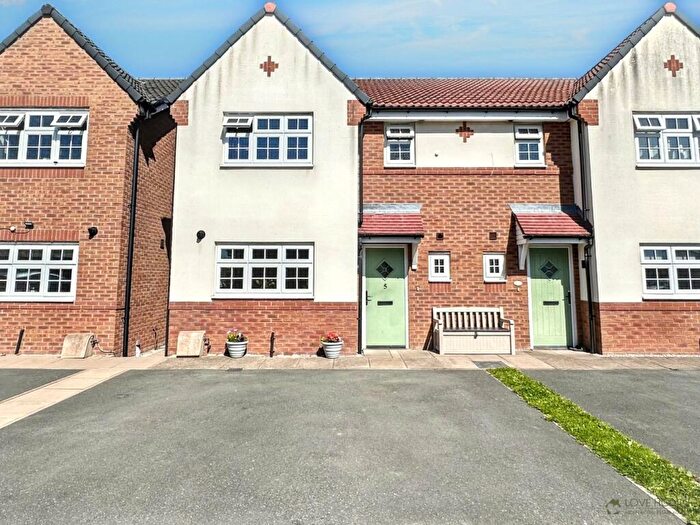 3 Bedroom Semi Detached House For Sale In Thatch Court, Garstang, PR3