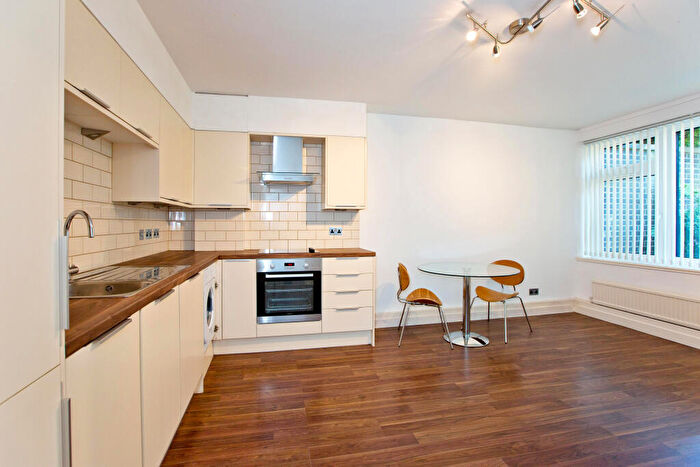 2 Bedroom Apartment To Rent In Newmount, Lyndhurst Terrace, Hampstead, NW3