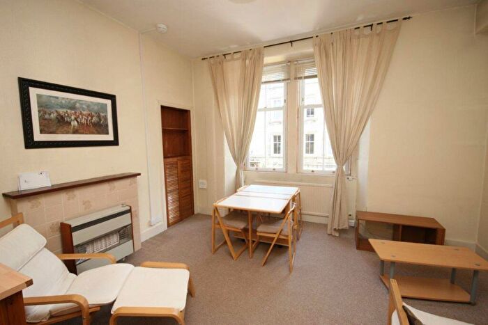 1 Bedroom Flat To Rent In Dean Park Street, Stockbridge, Edinburgh, EH4