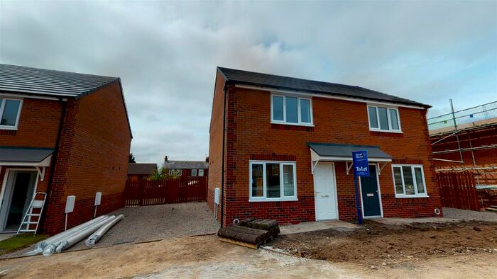 2 Bedroom Semi-Detached House To Rent In Courtfield Drive, Skelmersdale, WN8