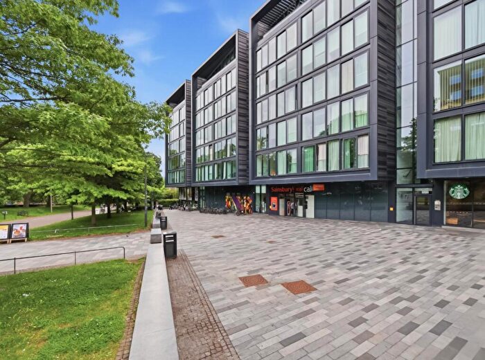 3 Bedroom Flat For Sale In / Simpson Loan, Quartermile, Edinburgh, EH3