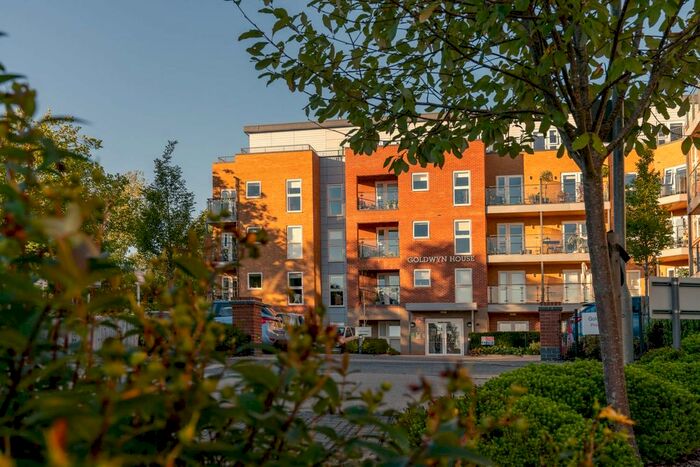 1 Bedroom Flat To Rent In Studio Way, Borehamwood, WD6