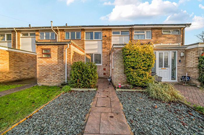 3 Bedroom Terraced House For Sale In Ellison Close, Windsor, Berkshire, SL4