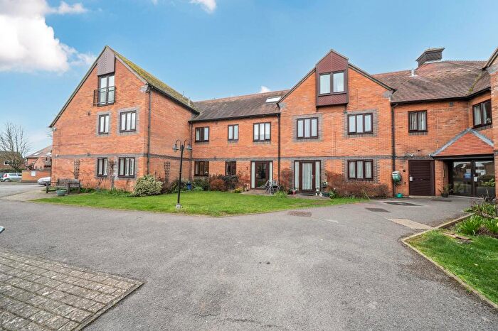 2 Bedroom Retirement Property For Sale In Sharman Beer Court, Thame, Oxfordshire, OX9