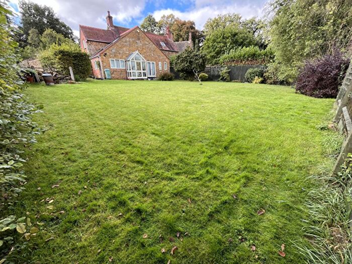 Plot For Sale In Banbury Road, Chacombe, OX17