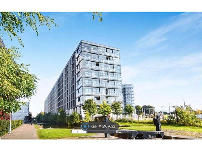 2 Bedroom Flat To Rent In Milliners Wharf, Manchester, M4