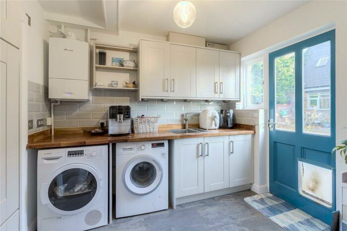 5 Bedroom Detached House To Rent In Manor Farm Close, Walgrave, Northamptonshire, NN6