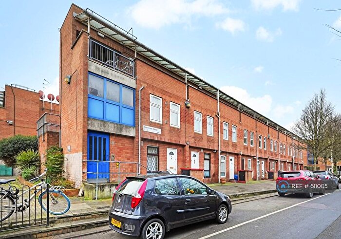 1 Bedroom Flat To Rent In Stoke Newington, London, N16