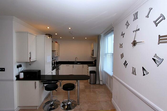 2 Bedroom Apartment To Rent In The Grand, Elliot Street, The Hoe, Plymouth, PL1