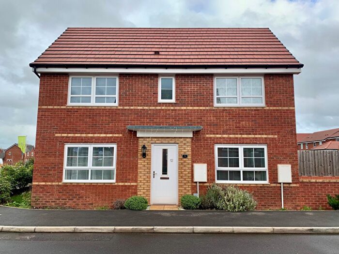 3 Bedroom Detached House To Rent In Cowslip Gardens, Stafford, ST16