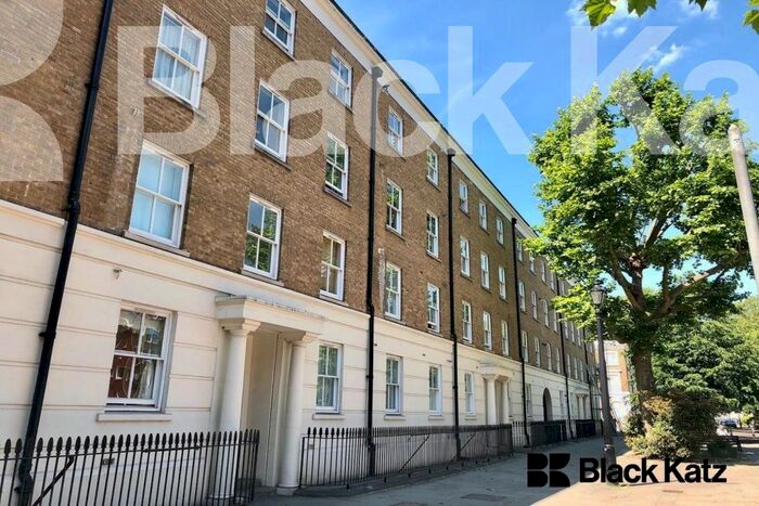 3 Bedroom Flat To Rent In Trinity Street, London, SE1