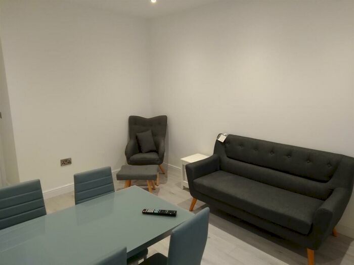 3 Bedroom Private Hall To Rent In Stonewell, Lancaster, LA1