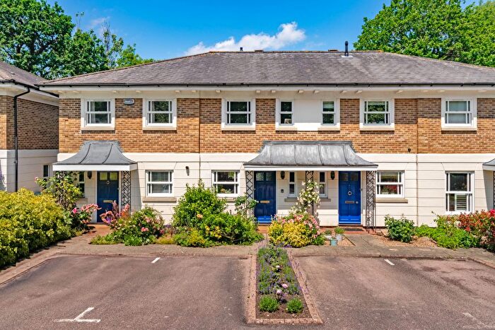 2 Bedroom Terraced House For Sale In Linden Gardens, Tunbridge Wells, TN2
