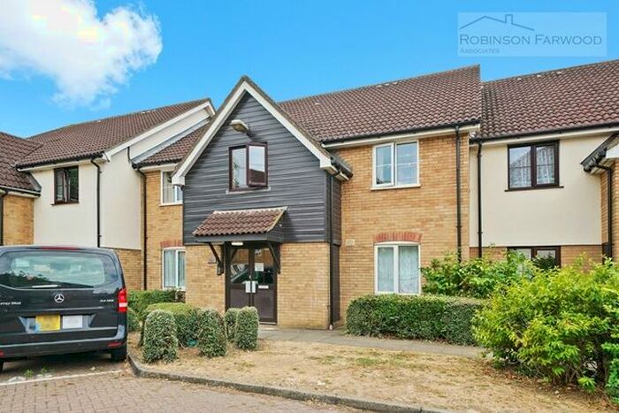 1 Bedroom Flat To Rent In Vicarsbridge Close, Alperton, HA0