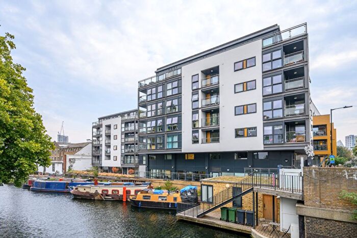 1 Bedroom Flat To Rent In Shepherdess Walk, London, N1