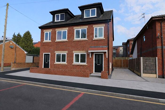 3 Bedroom Semi-Detached House To Rent In Cross Street, Leigh, WN7