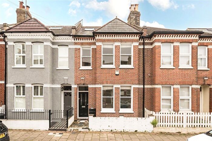 4 Bedroom Terraced House For Sale In Leverson Street, London, SW16