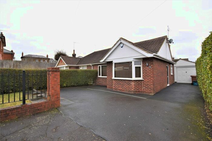3 Bedroom Bungalow To Rent In Springfield, Wootton, Northampton, NN4