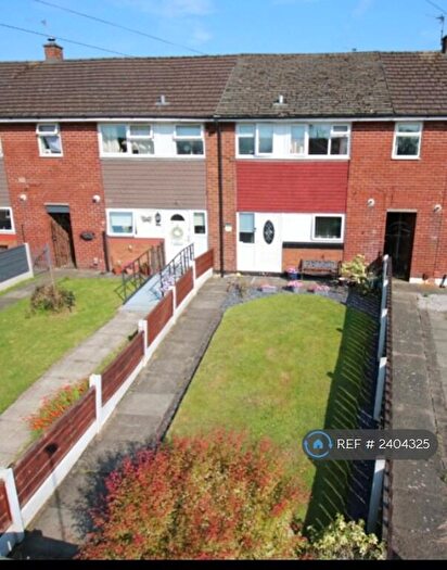 3 Bedroom Terraced House To Rent In Linnet Drive, Irlam, Manchester, M44