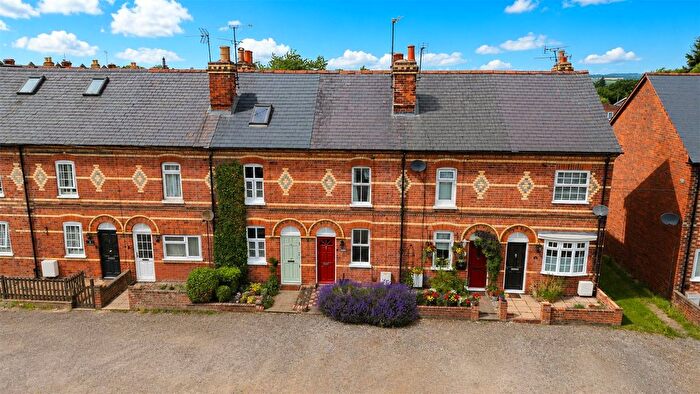 3 Bedroom Terraced House For Sale In Polsted Road, Tilehurst, Reading, Berkshire, RG31