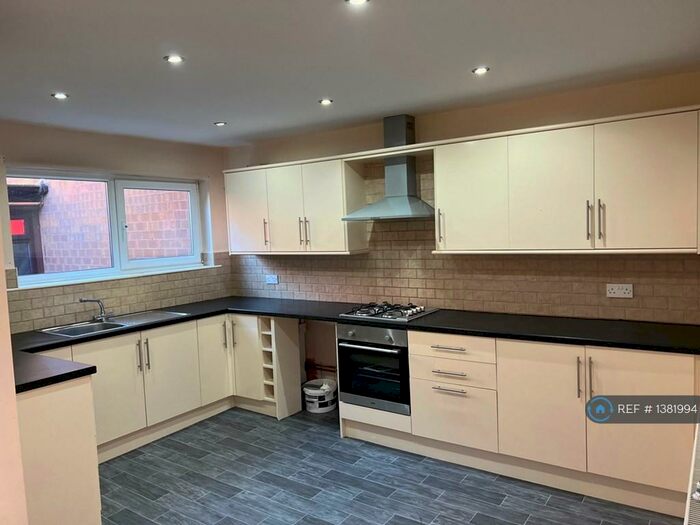 2 Bedroom Terraced House To Rent In Lawrence Close, Flanderwell, Rotherham, S66