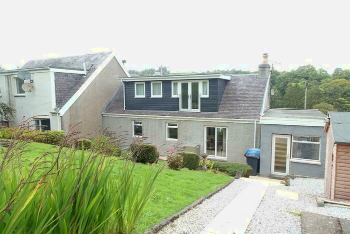 3 Bedroom House For Sale In Riverside Road, Kirkfieldbank, Lanark, ML11