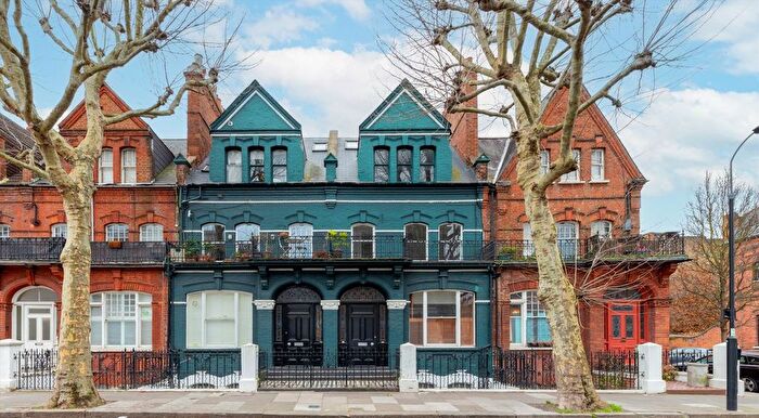 2 Bedroom Flat To Rent In Vereker Road, West Kensington, W14