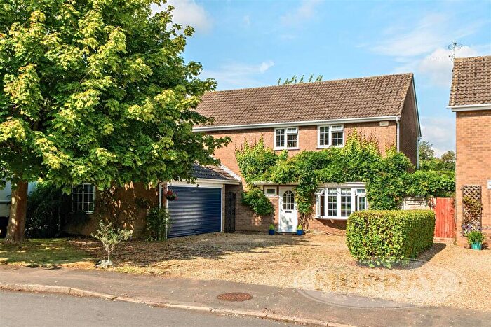 4 Bedroom Detached House For Sale In Harewood Close, Langham, Oakham, Rutland, LE15