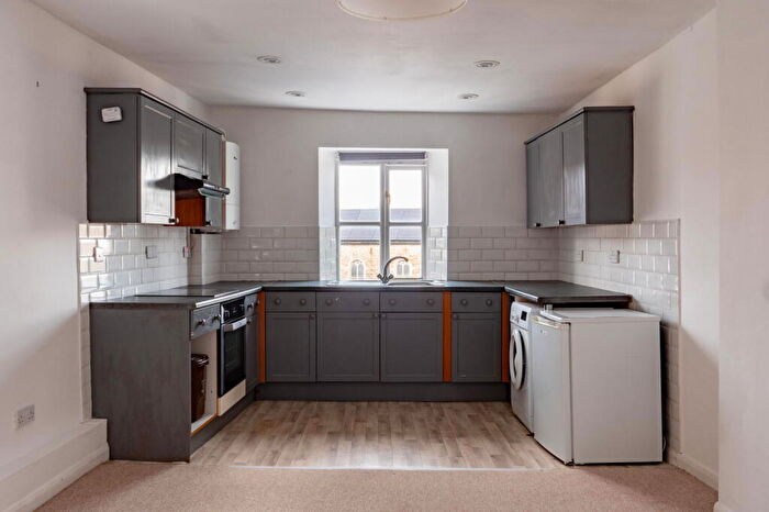 1 Bedroom Flat For Sale In Catherine Hill, Frome, BA11