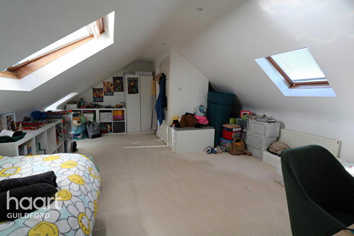 5 Bedroom Detached House To Rent In Suffolk Drive, Guildford, GU4