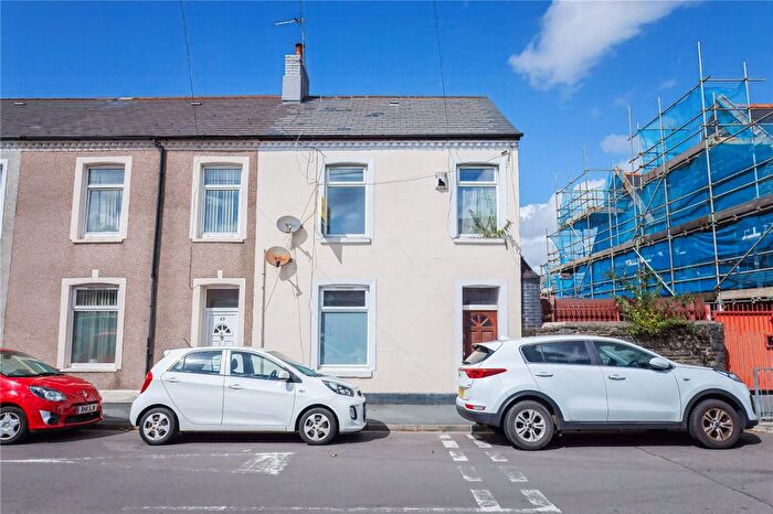 2 Bedroom Flat For Sale In Bromsgrove Street, Grangetown, Cardiff, CF11