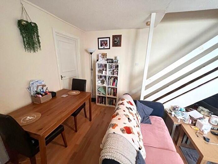 2 Bedroom House To Rent In Richmond Road, Cardiff(City), CF24