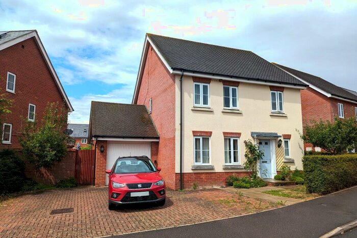 5 Bedroom Detached House To Rent In Romsey Wyndham Drive Unfurnished, SO51