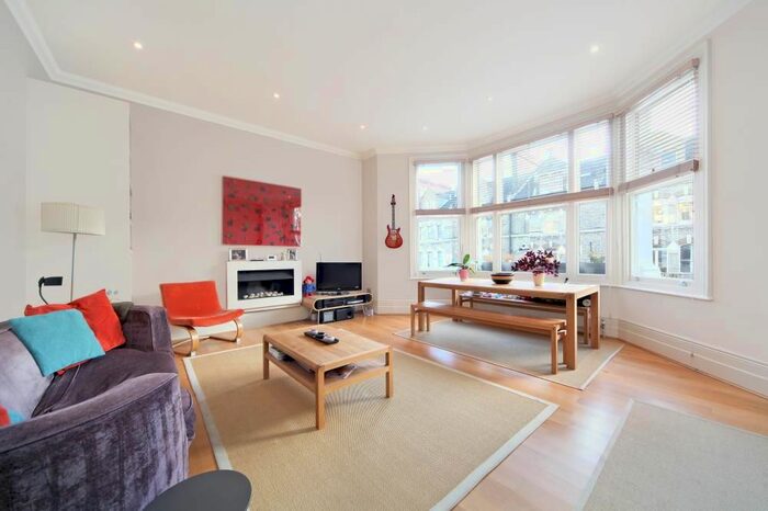 1 Bedroom Flat To Rent In Gwendwr Road, London, W14