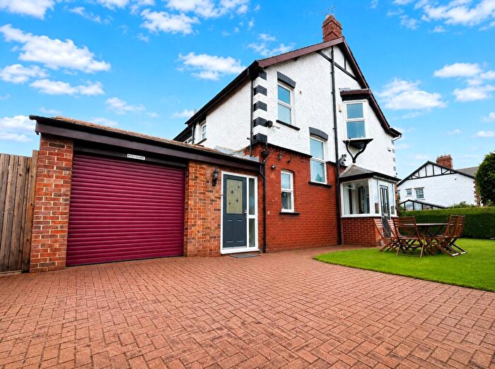 3 Bedroom Semi-Detached House For Sale In Byron Avenue, Bishop Auckland, Durham, DL14