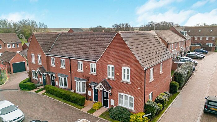 3 Bedroom End Terrace House For Sale In Kiln Crescent, Chilton, Oxfordshire, OX11