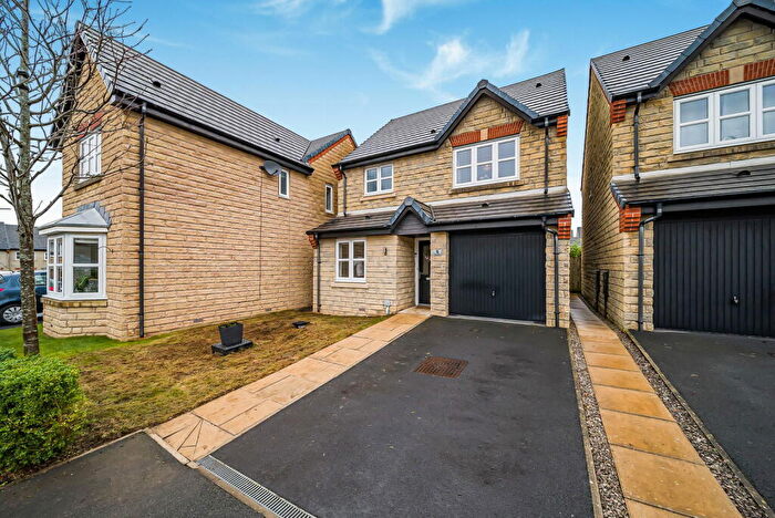 3 Bedroom Detached House For Sale In Henry Place, Clitheroe, BB7