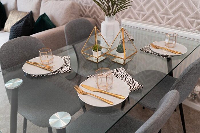 3 Bedroom End Of Terrace House For Sale In Kiln End, Valentines Meadow, Stewkley, LU7