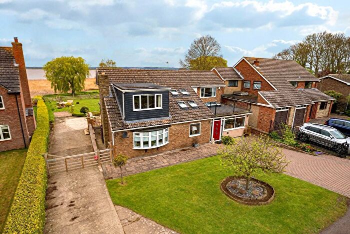 4 Bedroom Detached House For Sale In Station Road, Whitton, Scunthorpe, DN15