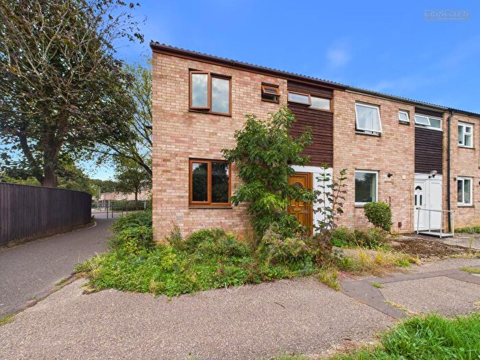 3 Bedroom End Of Terrace House For Sale In Drayton, Bretton, Peterborough, PE3