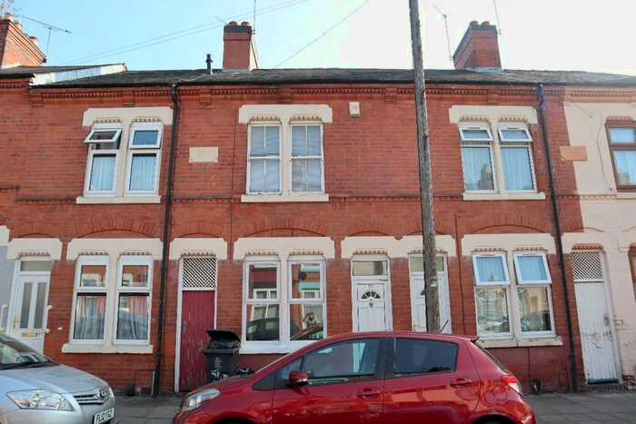 3 Bedroom Terraced House To Rent In Twycross Street, Leicester LE2
