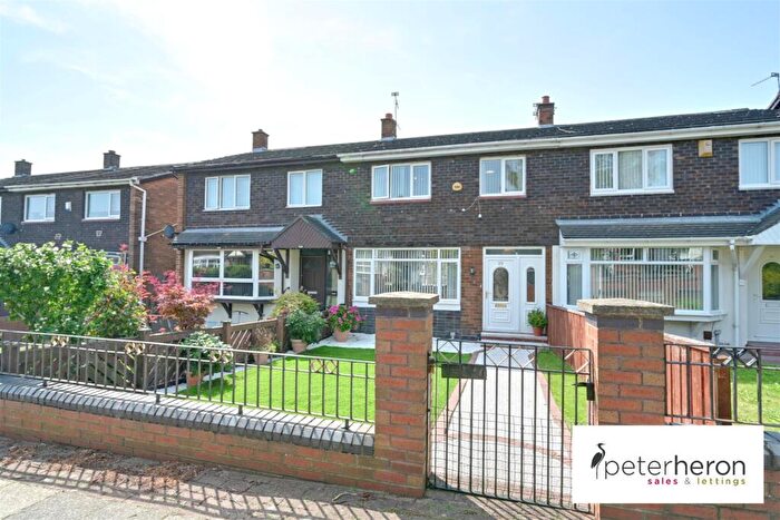 3 Bedroom Terraced House For Sale In Banbury Avenue, Town End Farm, Sunderland, SR5