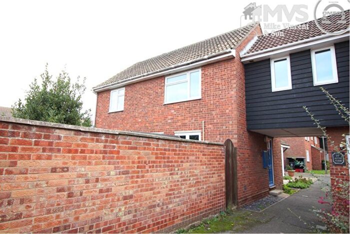 3 Bedroom Semi-Detached House For Sale In Aster Close, Clacton-on-Sea, CO16