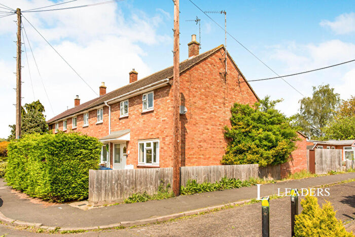 2 Bedroom Semi-Detached House To Rent In Beales Way, CB4