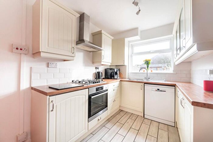 3 Bedroom Terraced House For Sale In Porlock Avenue, Harrow, HA2