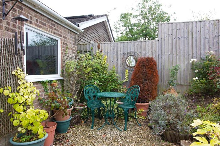 3 Bedroom Bungalow For Sale In Vale Leaze, Little Somerford, SN15
