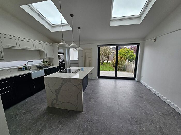 3 Bedroom Semi-detached House To Rent In Perry Street, Billericay, CM12