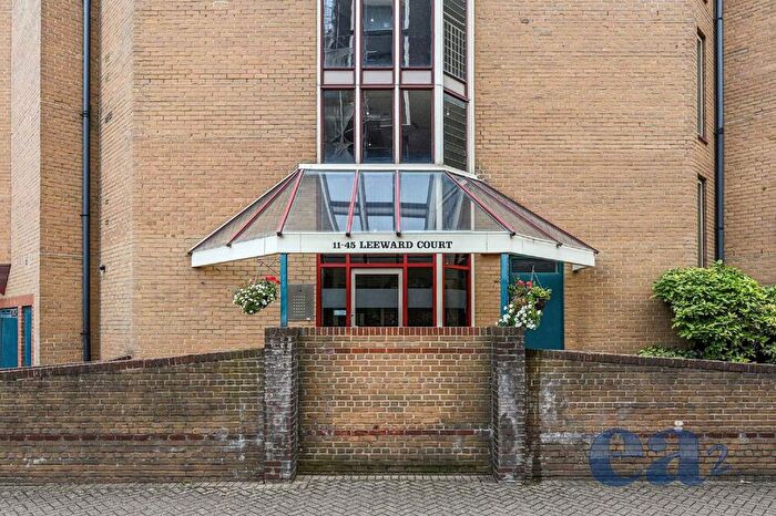 1 Bedroom Flat To Rent In Asher Way, London, E1W